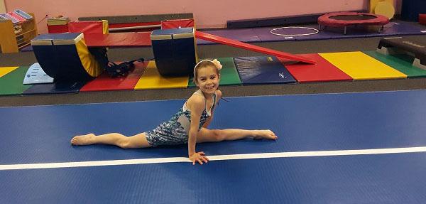 gymnast doing splits